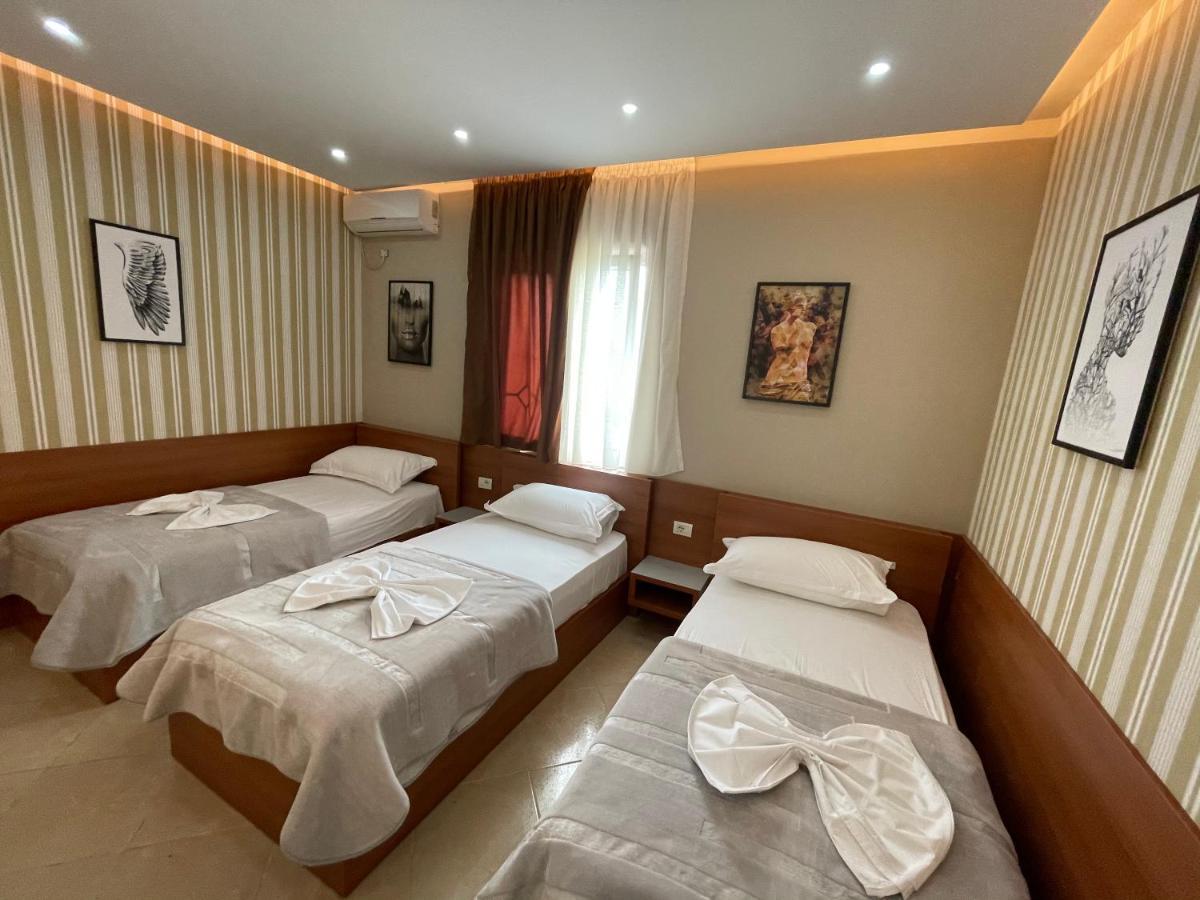 Hotel Emigranti Shkodra Kültér fotó