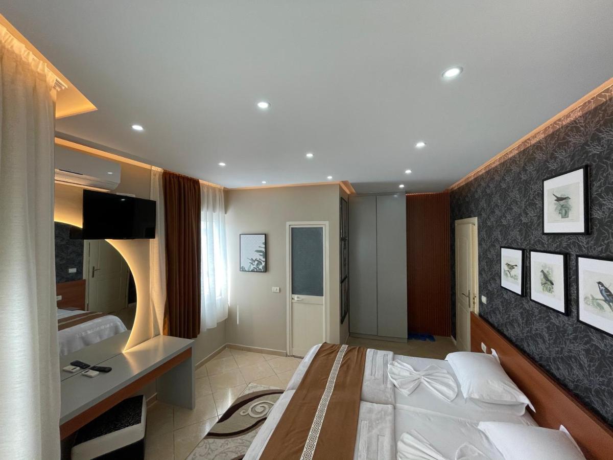 Hotel Emigranti Shkodra Kültér fotó