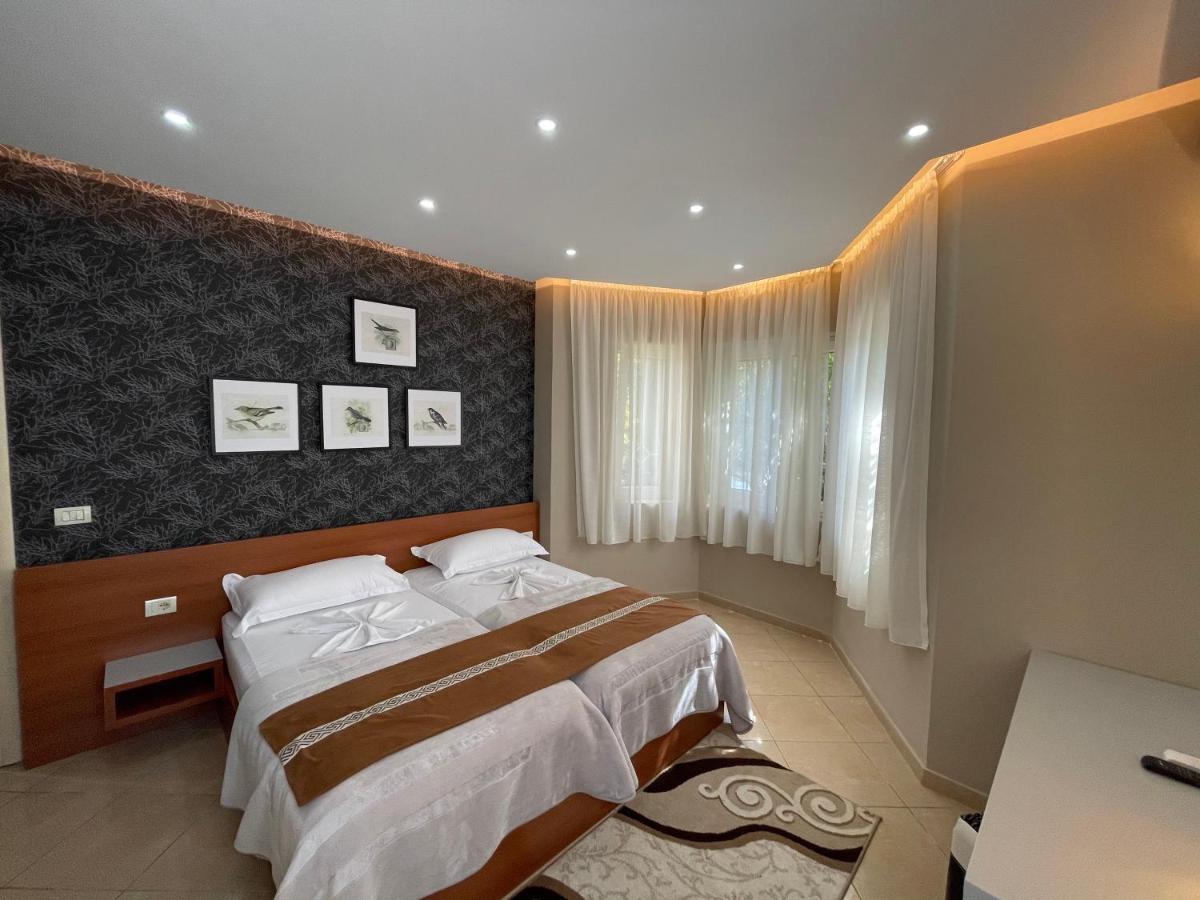 Hotel Emigranti Shkodra Kültér fotó